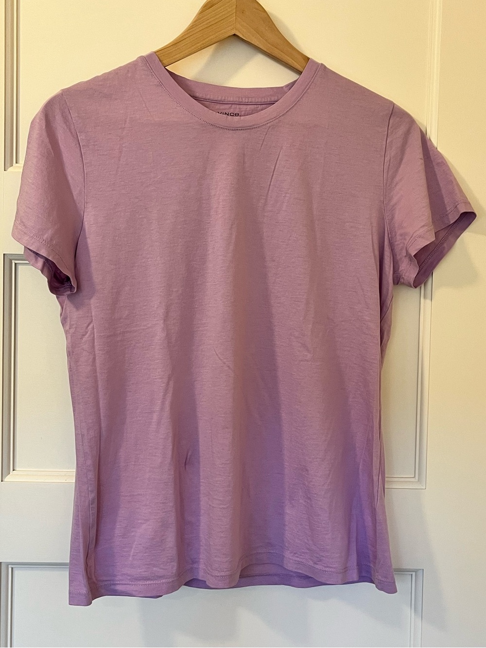 Vince. • Crewneck 100% Pima Cotton Tee • Lavender • Size L